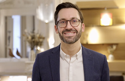 Dr Thomas Sorin