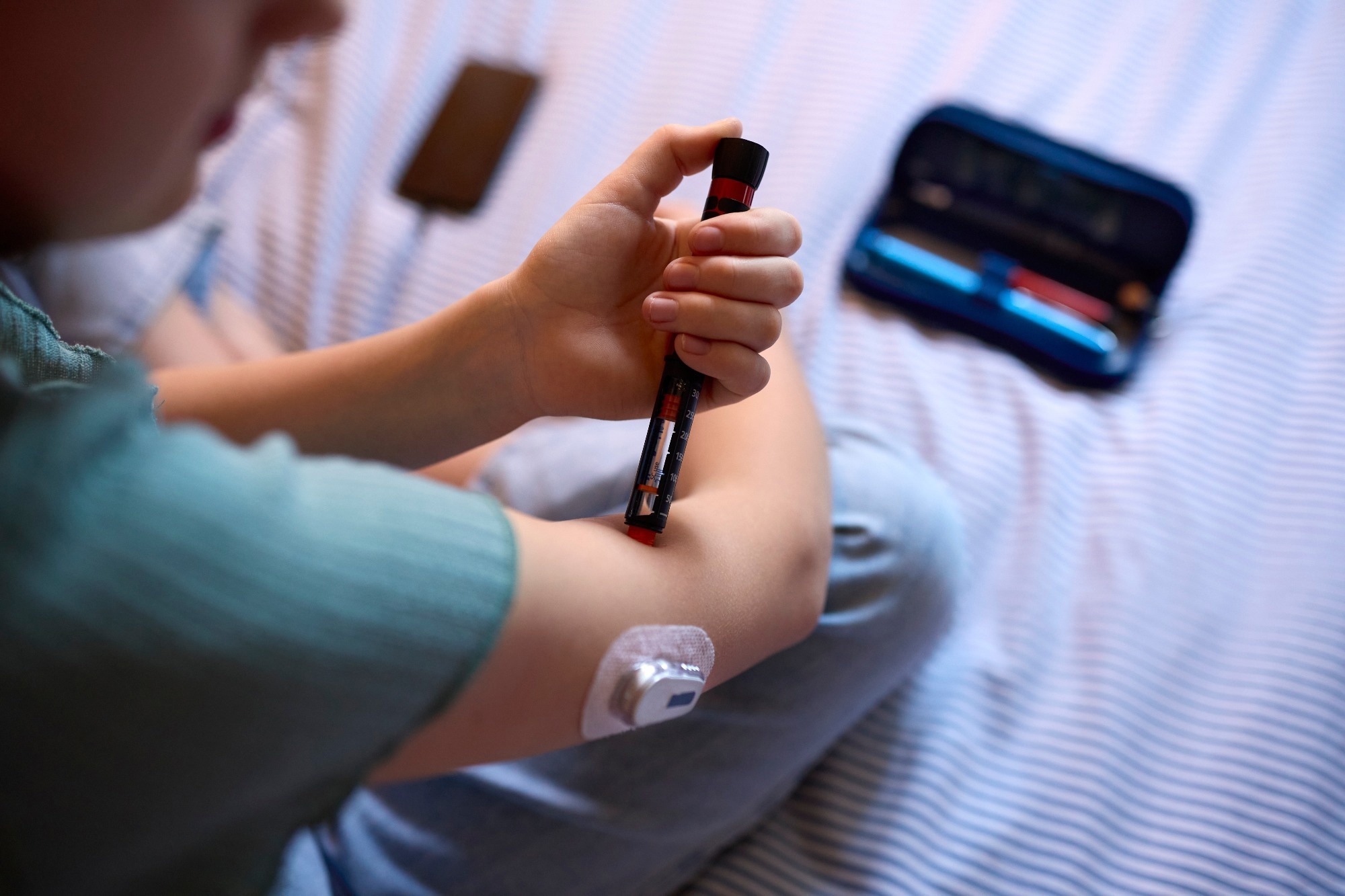 Study: Prenatal and adult exposure to smoking and incidence of type 1 diabetes in children and adults–a nationwide cohort study with a family-based design. Image Credit: Monkey Business Images / Shutterstock