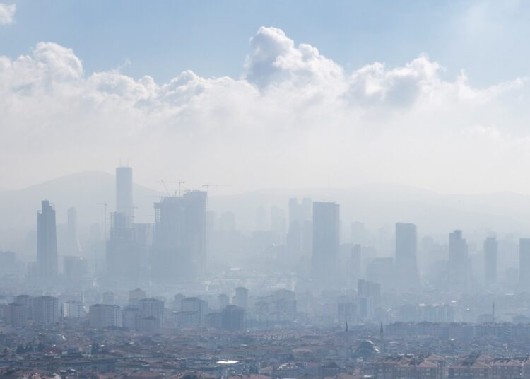 La pollution de l’air liée à un risque accru d’accident vasculaire ...