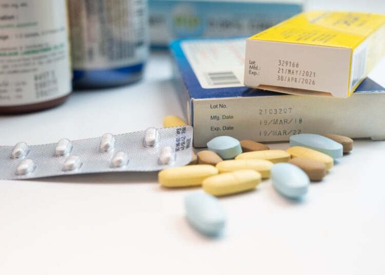 Study: Discovery of a structural class of antibiotics with explainable deep learning. Image Credit: kasarp studio / Shutterstock.com
