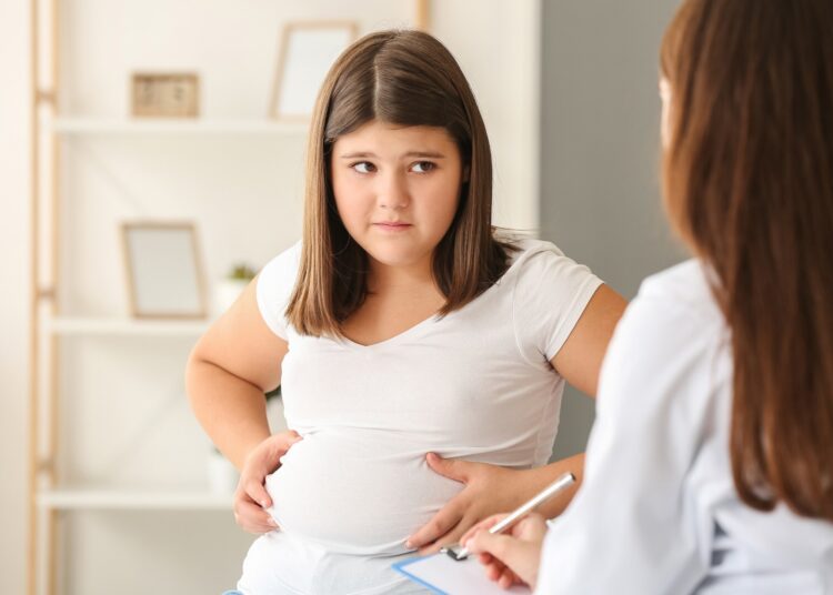 Study: Early life adversity and obesity risk in adolescence: a 9-year population-based prospective cohort study. Image Credit: Pixel-Shot / Shutterstock