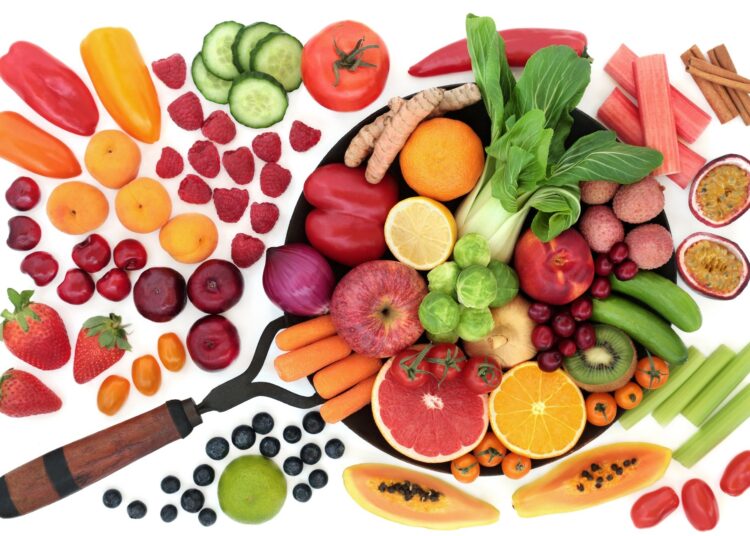 Study: Association between dietary vitamin A intake from different sources and non-alcoholic fatty liver disease among adults. Image Credit: marilyn barbone / Shutterstock