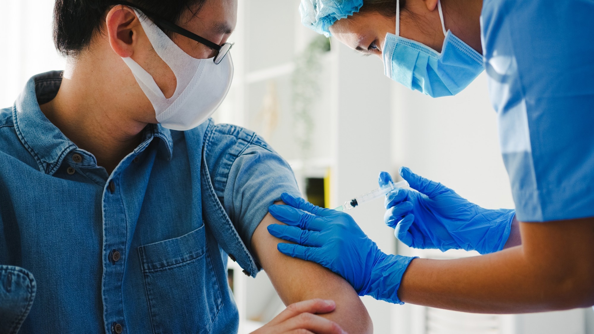 Une étude montre une légère augmentation du risque de syndrome de Guillain-Barré avec les vaccins à adénovirus contre la COVID