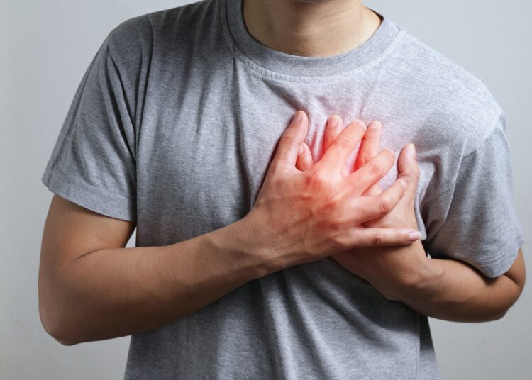 Study: Incidence and prognostic significance of newly-diagnosed atrial fibrillation among older U.S. veterans hospitalized with COVID-19. Image Credit: Nakharin T/Shutterstock.com