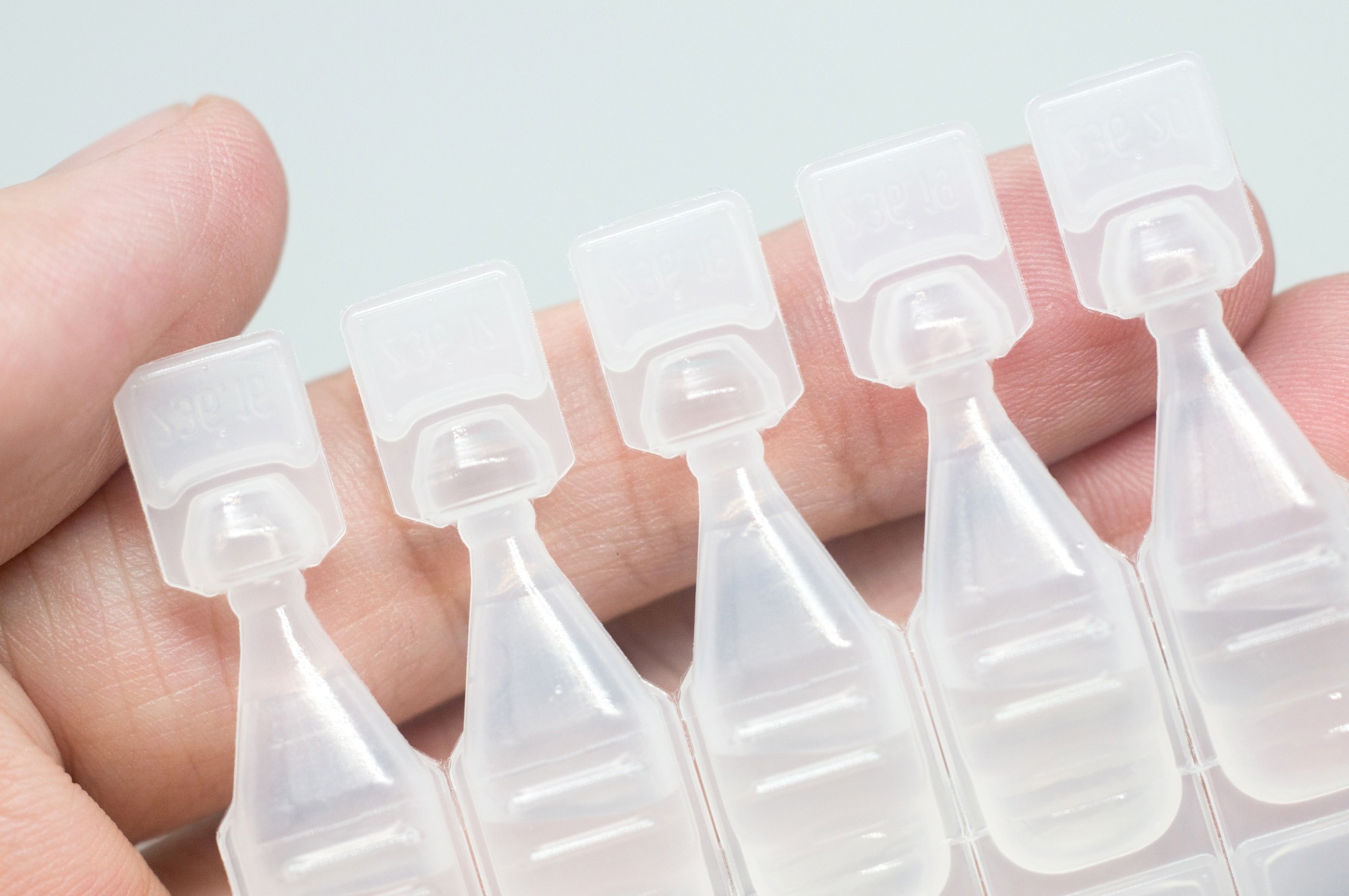 Study: Extensively Drug-Resistant Pseudomonas aeruginosa Outbreak associated with Artificial Tears. Image Credit: Bankoo / Shutterstock