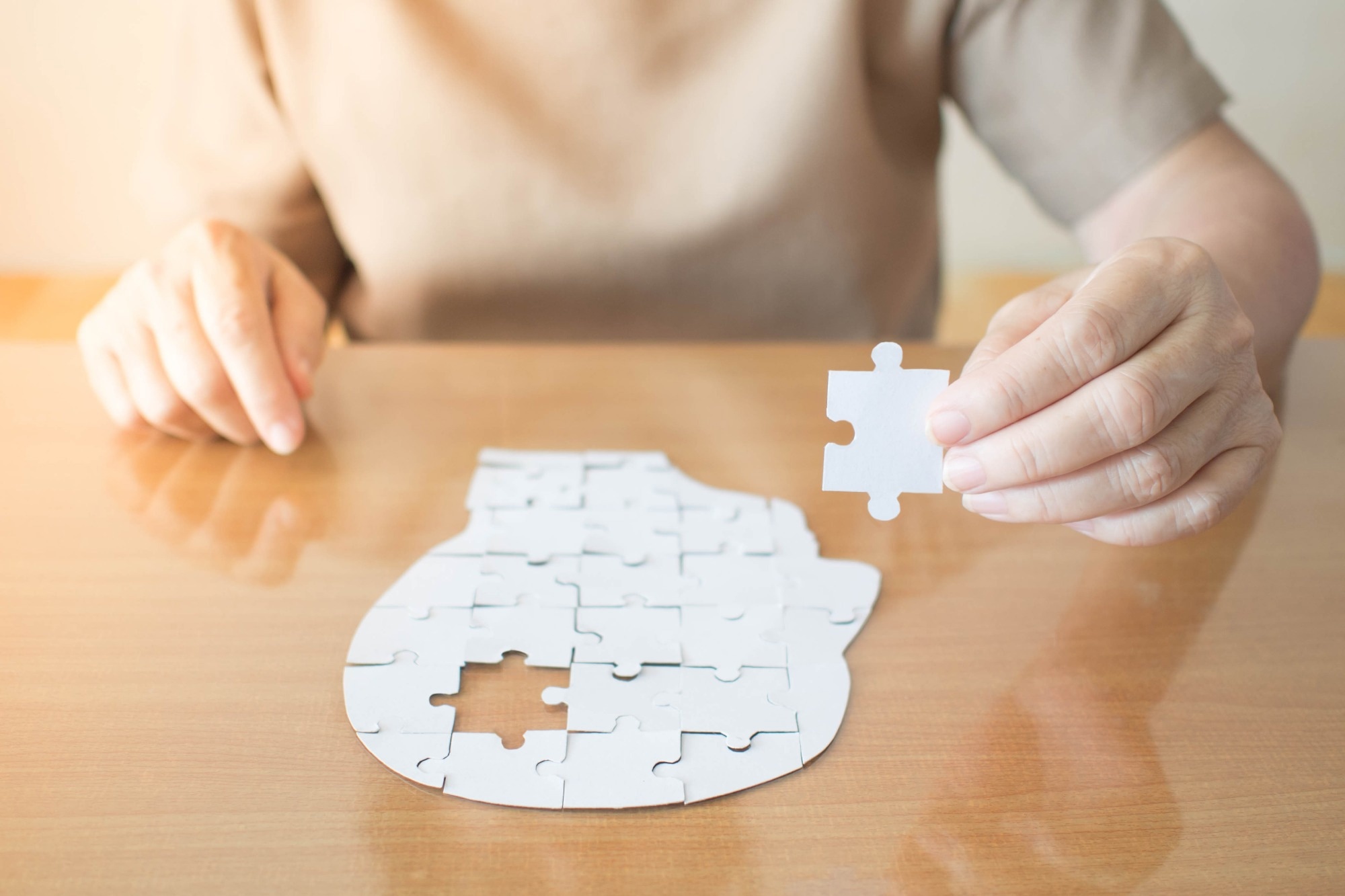 Study: Exploring the association between cancer and cognitive impairment in the Australian Imaging Biomarkers and Lifestyle (AIBL) study. Image Credit: Orawan Pattarawimonchai/Shutterstock.com