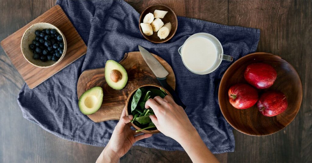 Selon une nouvelle étude, le comptage des calories est aussi efficace pour perdre du poids qu'un repas limité dans le temps