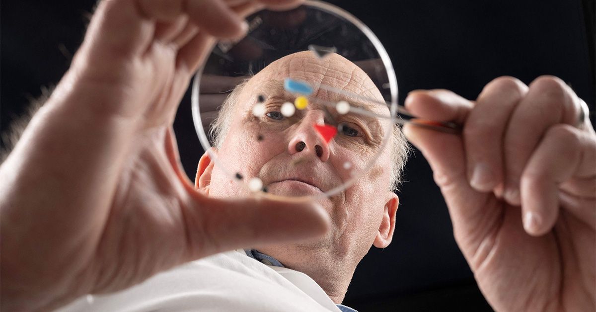 De minuscules particules de plastique présentes dans le sang humain pourraient présenter un risque pour la santé cardiaque