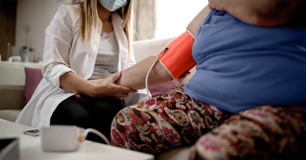 Santé mondiale : les facteurs de risque de maladies tels que l'hypertension et l'hyperglycémie sont en augmentation