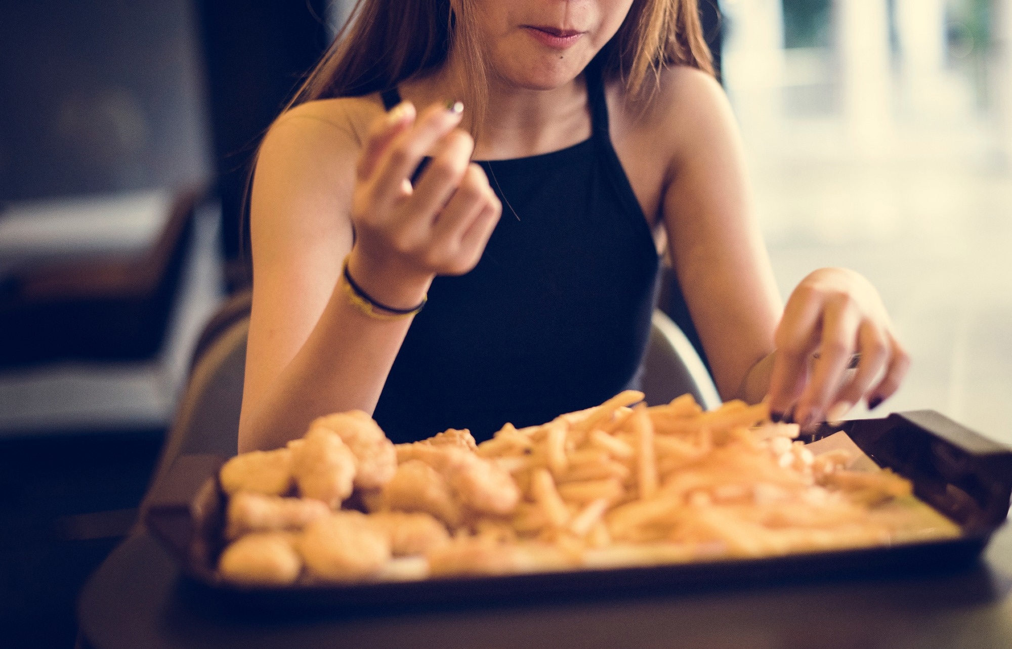 Study: Ultra-processed food consumption in UK adolescents: distribution, trends, and sociodemographic correlates using the National Diet and Nutrition Survey 2008/09 to 2018/19. Image Credit: Rawpixel.com / Shutterstock.com