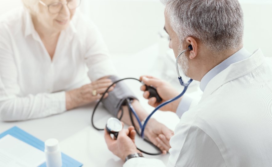 Comment détecter et traiter l’hypertension chez la femme ?