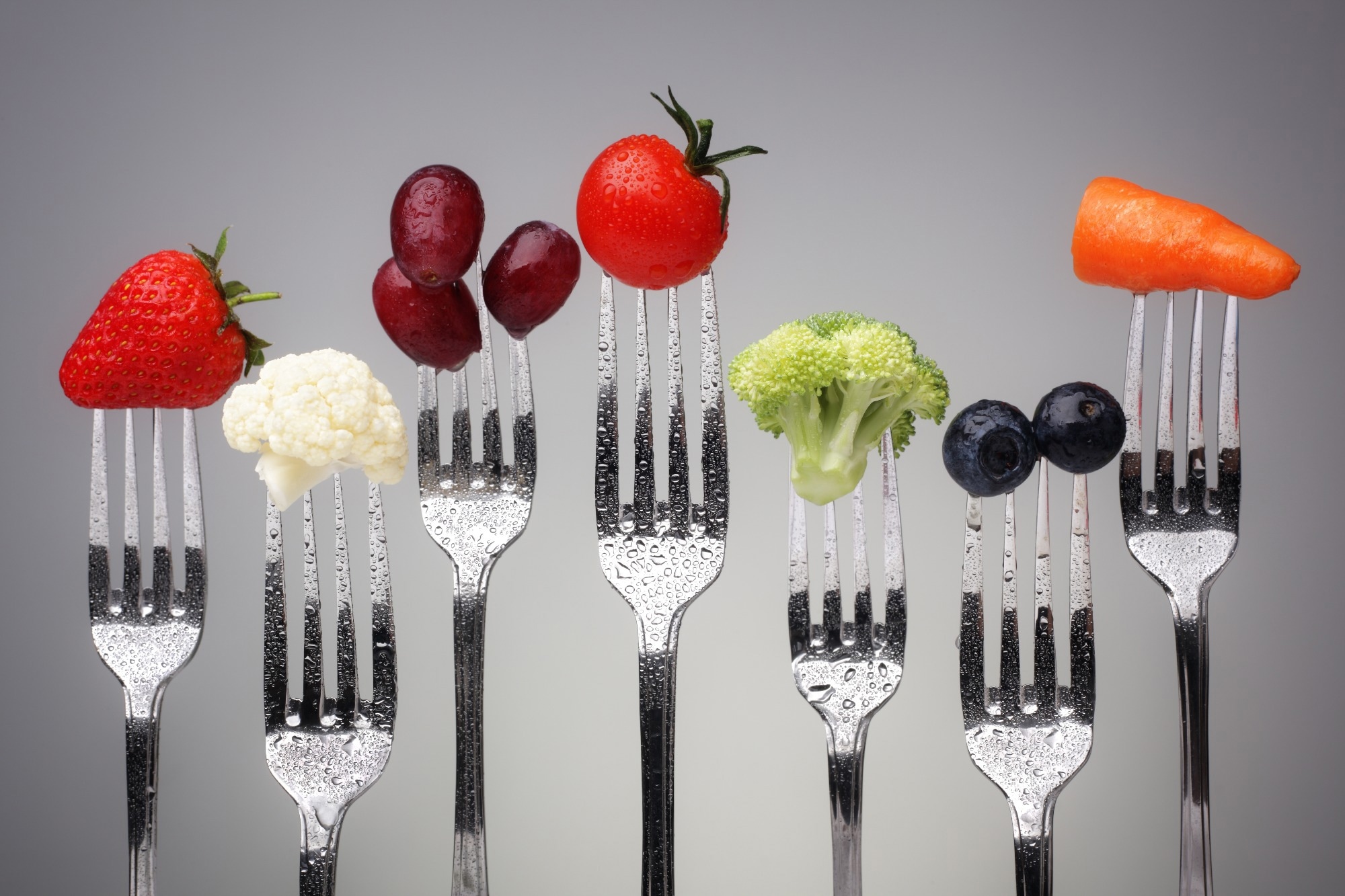 Study: Relevance of Mediterranean diet as a nutritional strategy in diminishing COVID-19 risk: A systematic review. Image Credit: Brian A Jackson / Shutterstock