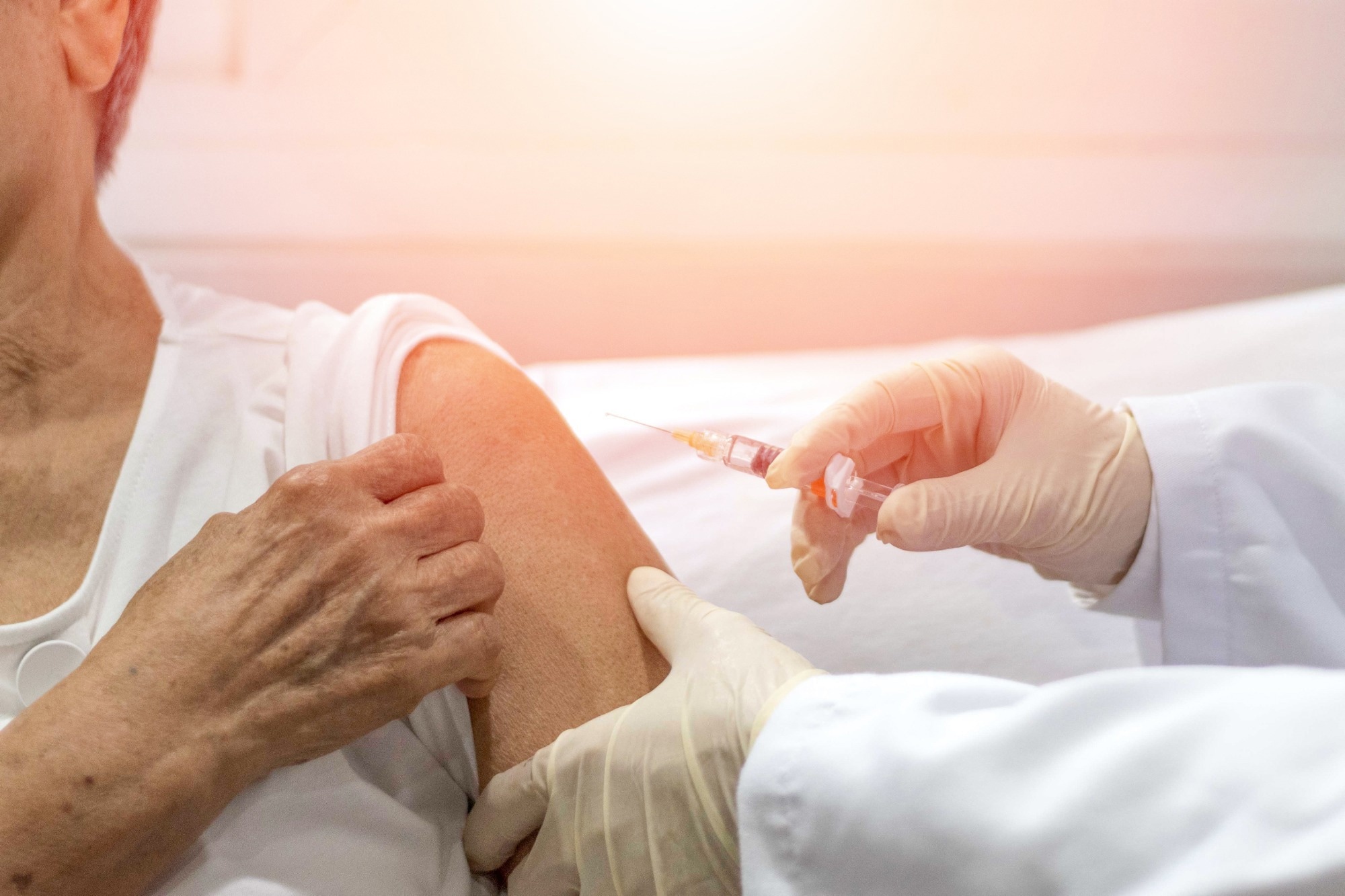 Recombinant shingles vaccine linked to lower dementia risk, especially in women