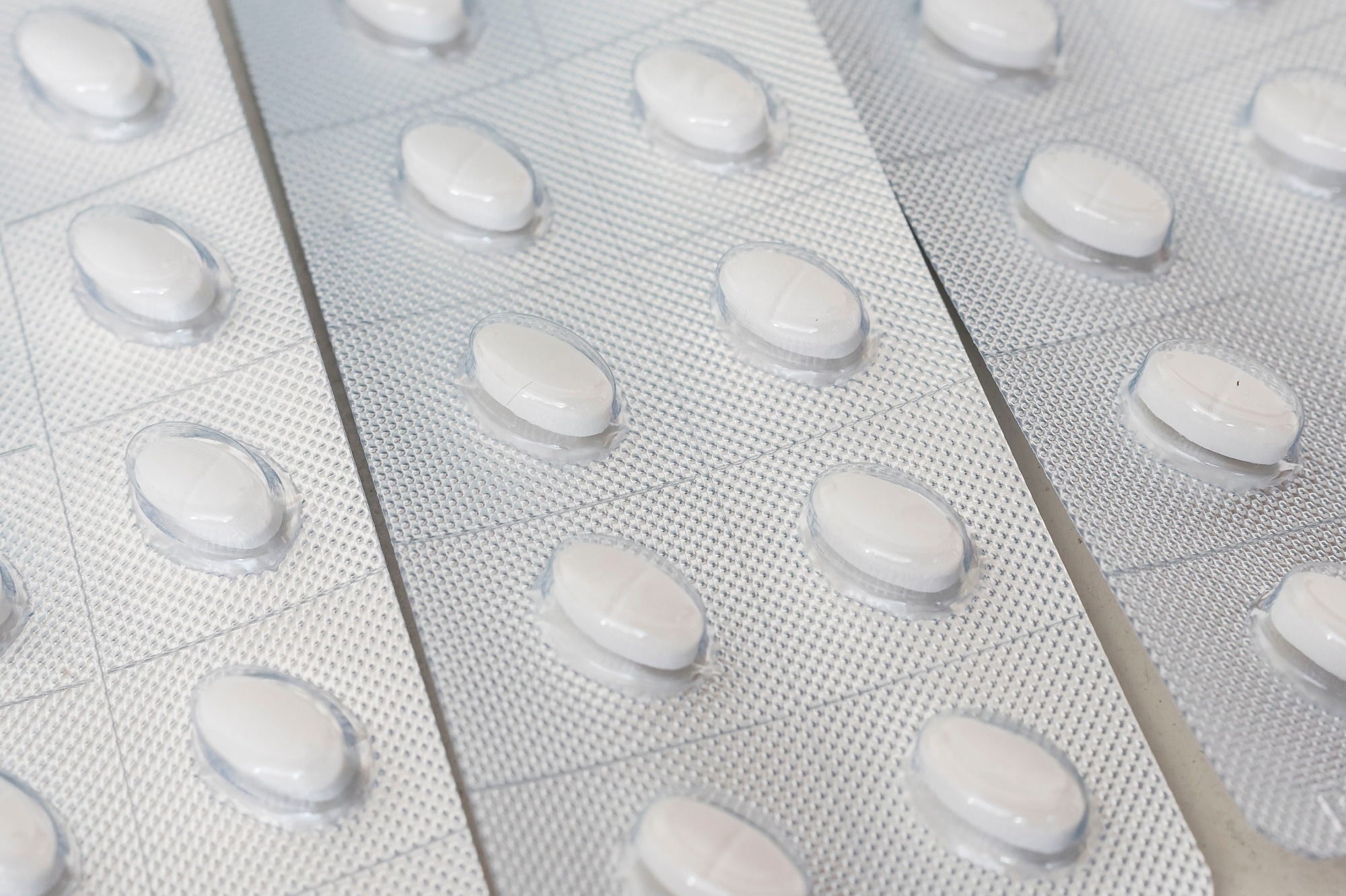 Study: First-Generation Antihistamines and Seizures in Young Children. Image Credit: MDV Edwards/Shutterstock.com