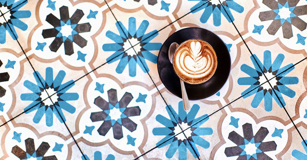Boire une certaine quantité de café ou de thé pourrait-il aider à réduire le risque de démence ?