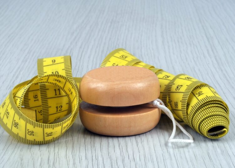 Study: Yoyo Dieting, Post-Obesity Weight Loss, and Their Relationship with Gut Health. Image Credit: RVillalon / Shutterstock