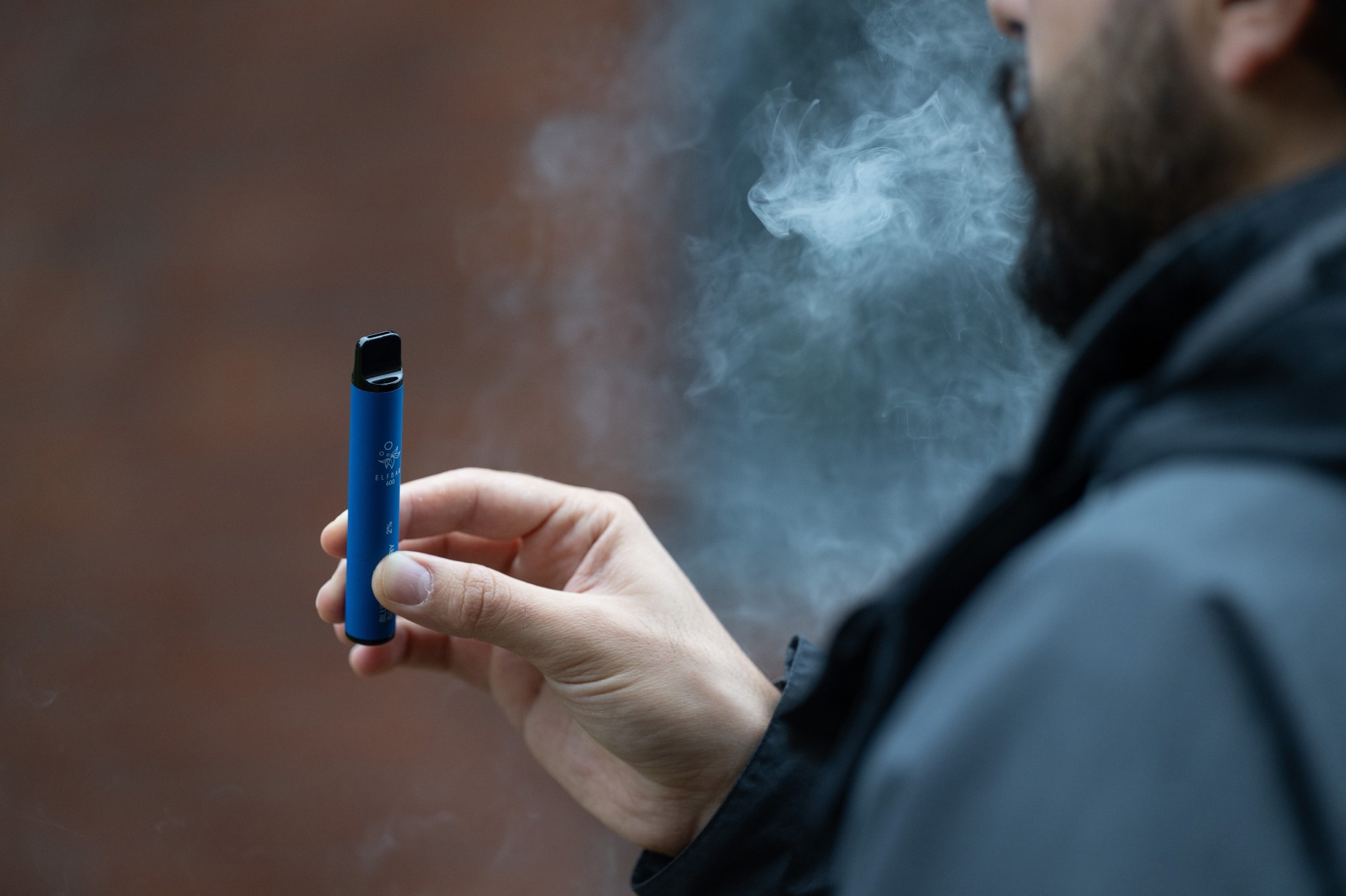 1 million de vapoteurs adultes en Angleterre n’ont jamais fumé régulièrement
