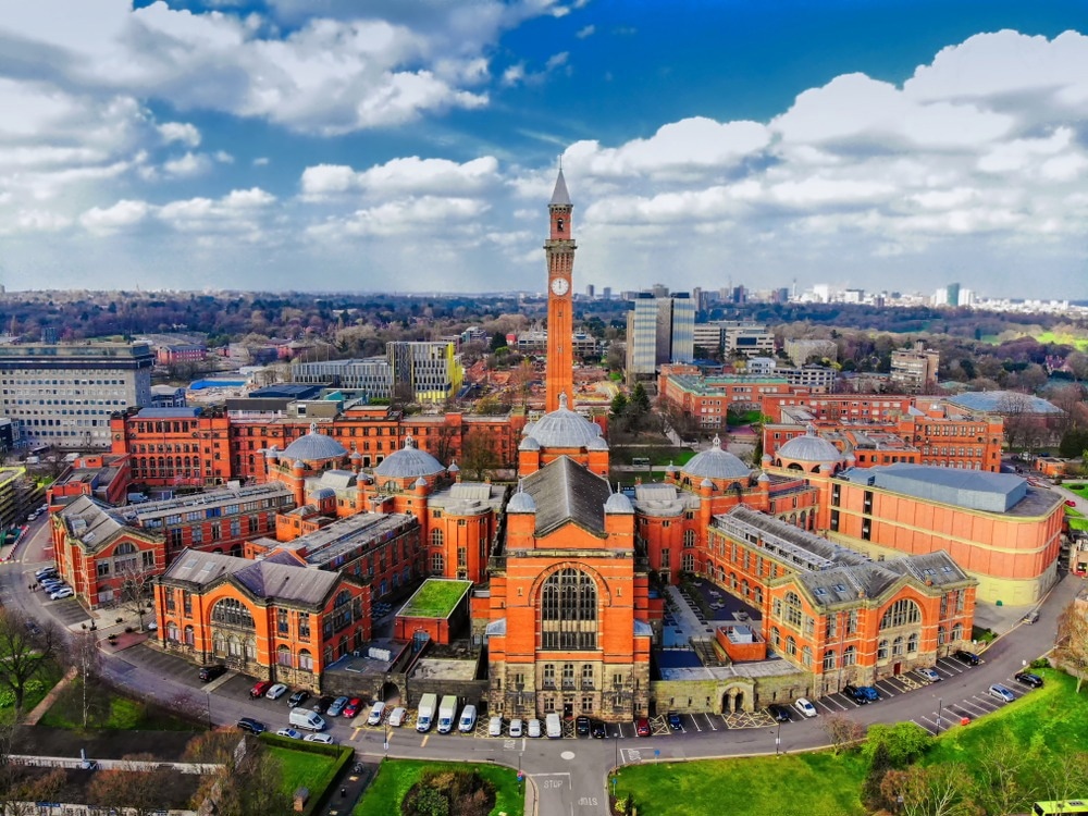 Les sciences de la vie au Royaume-Uni démarrent dans les West Midlands