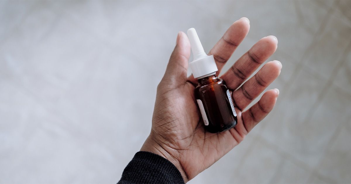 Un spray nasal innovant pourrait-il retarder la maladie d'Alzheimer de 10 ans ou plus ?