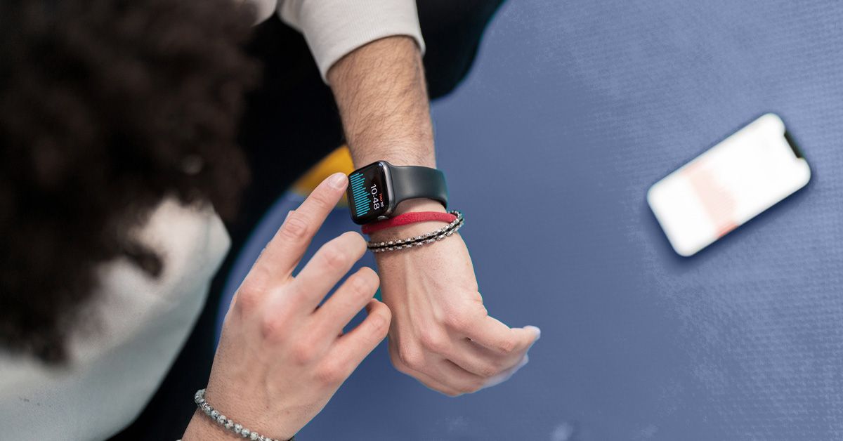 Les appareils portables comme Fitbit peuvent prédire les poussées de MII 7 semaines à l'avance