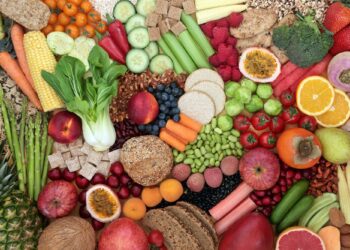 Study: Developing a Digital Tool to Calculate Protein Quality in Plant-Based Meals of Older Adults: User Engagement Design Approach With End Users. Image Credit: marilyn barbone / Shutterstock