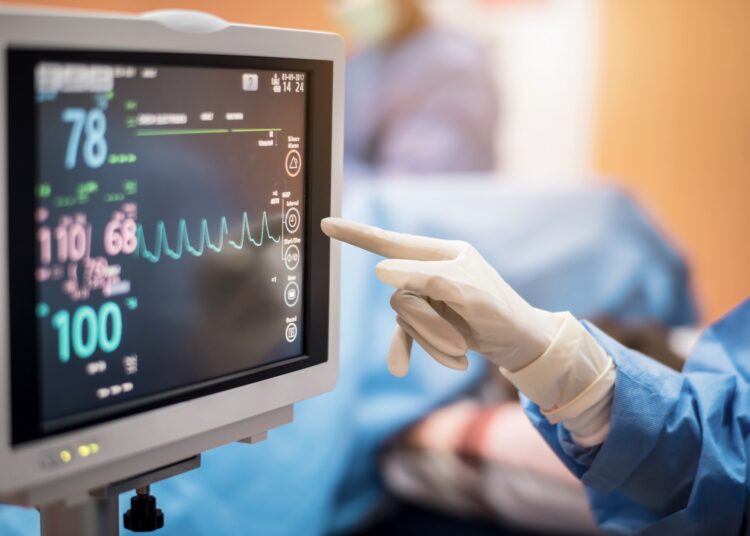 Study: Reclassification of the conventional risk assessment for aging-related diseases by electrocardiogram-enabled biological age. Image Credit: totojang1977 / Shutterstock