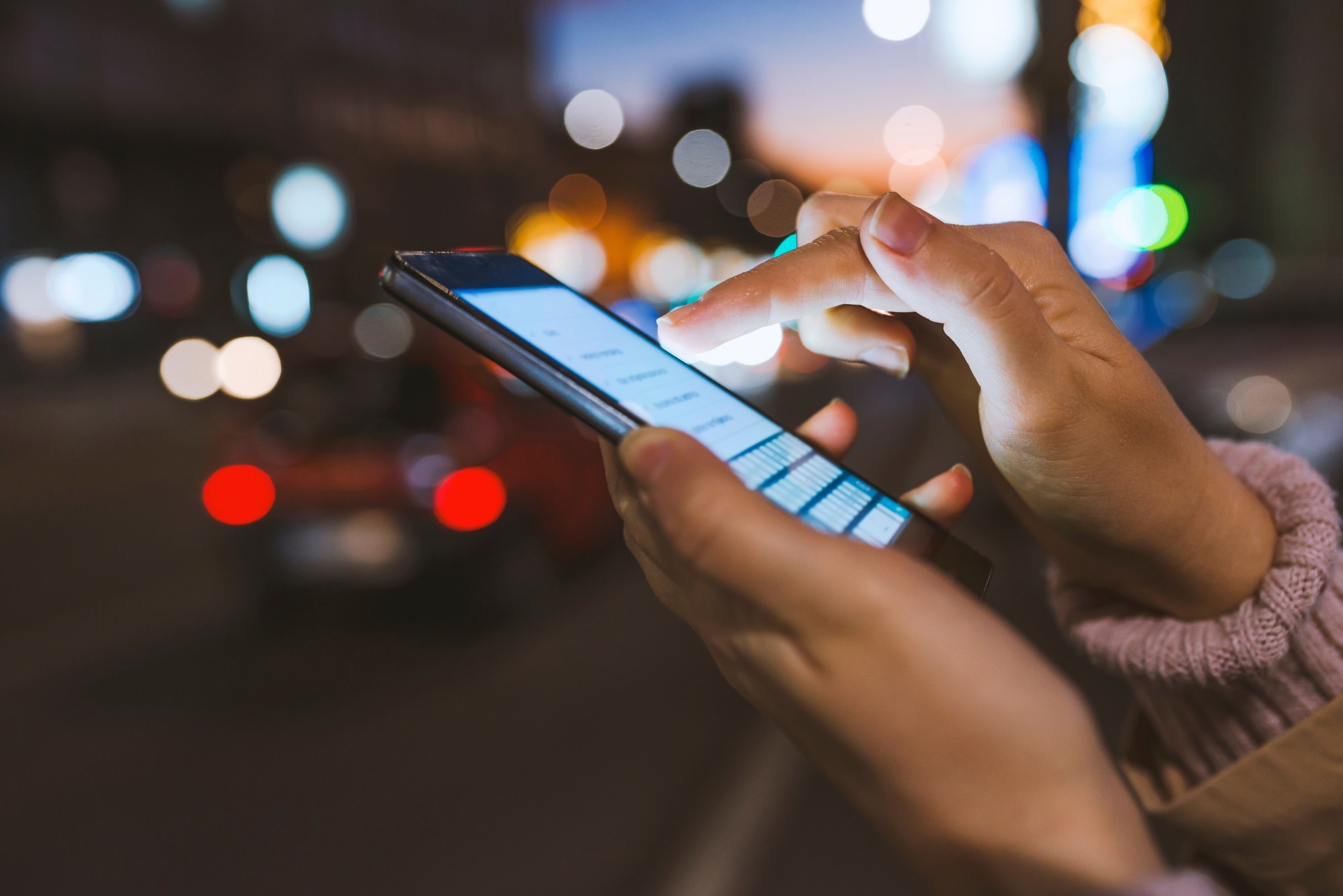 Les interdictions de téléphone scolaire ne montrent aucune santé mentale ou avantages académiques