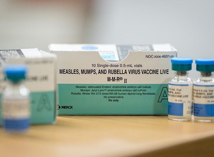 Expert Q&A: Quels sont les effets à long terme de la rougeole chez les enfants et les adultes?