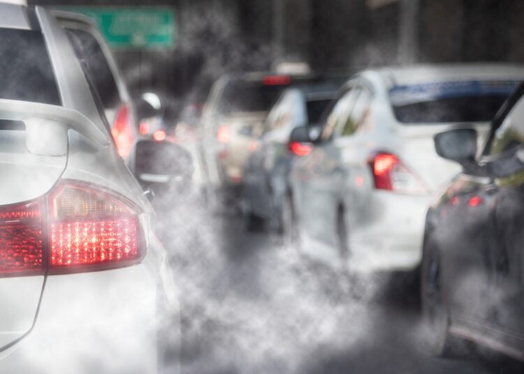Study: Short-term personal exposure to multiple air pollutants affects nasal microbiota in school-age children. Image Credit: khunkornStudio / Shutterstock
