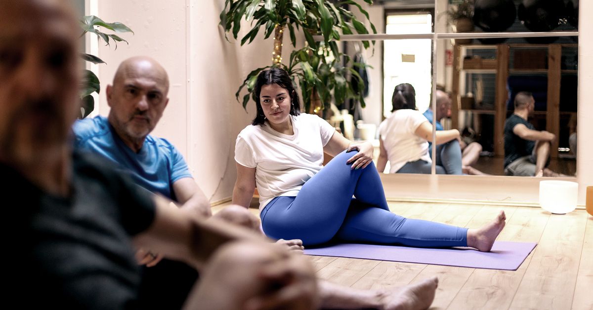 Le yoga aussi efficace que les exercices de force pour l'arthrose soulagement de la douleur