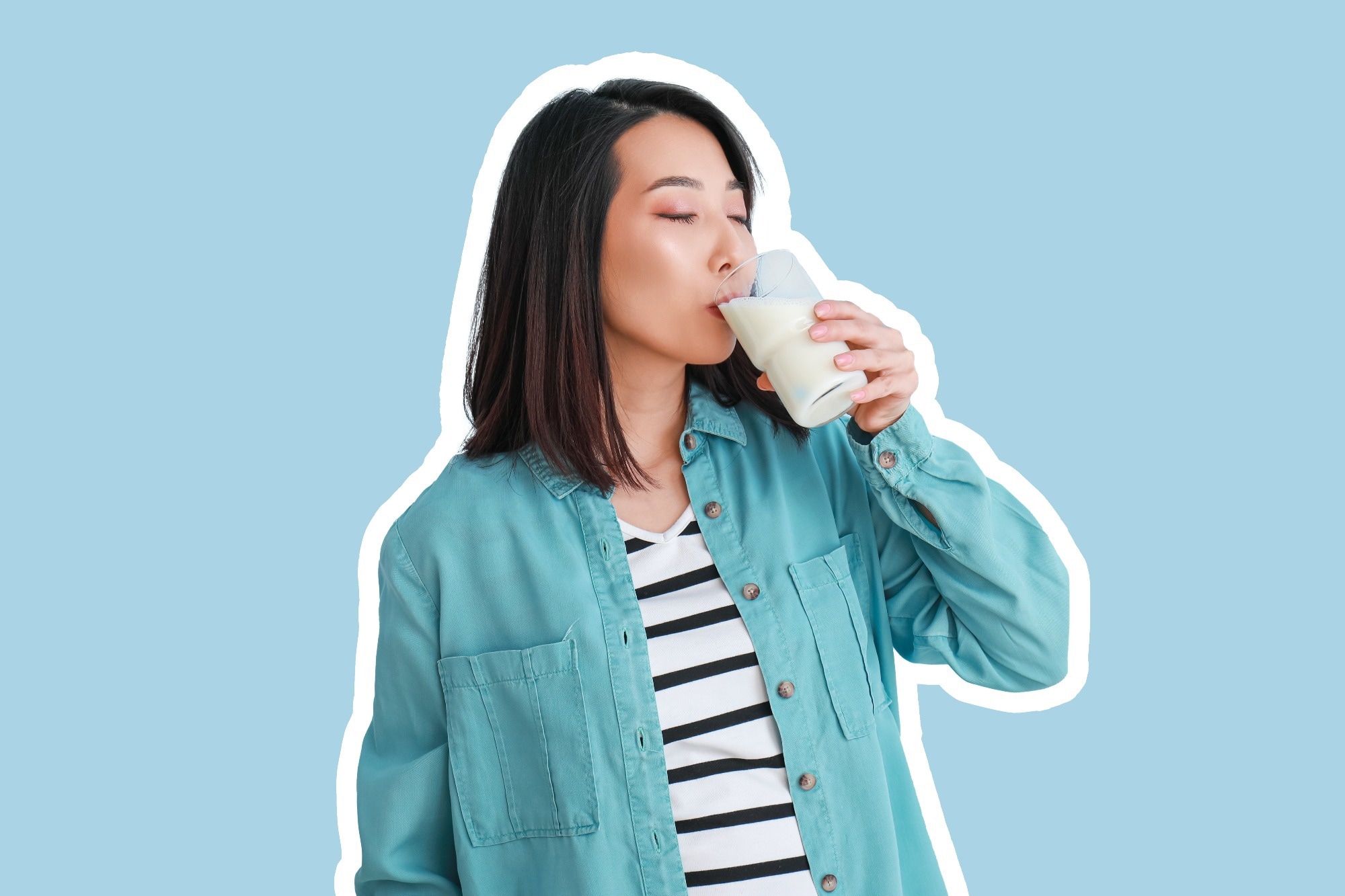 ​​​​​​​Study: Long-term consumption of liquid dairy products predicts lower fracture risk in aging women: a 25-year follow-up. Image Credit: Pixel-Shot / Shutterstock