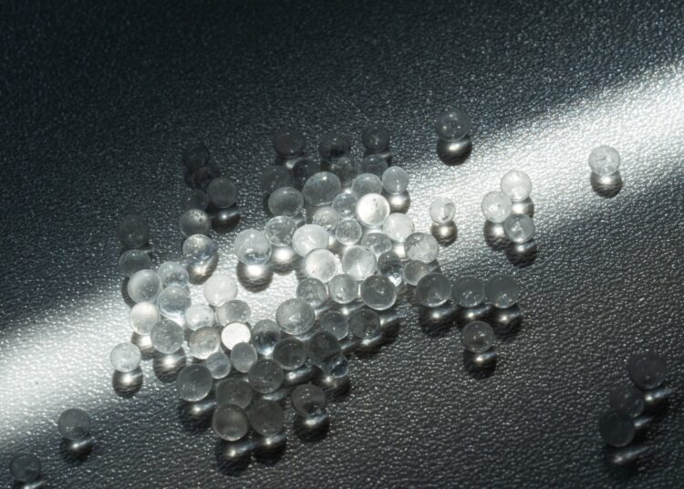 Study: Unveiling the Hidden Danger: Detection and characterisation of microplastics in human follicular and seminal fluids. Image Credit: Ivan Marc / Shutterstock