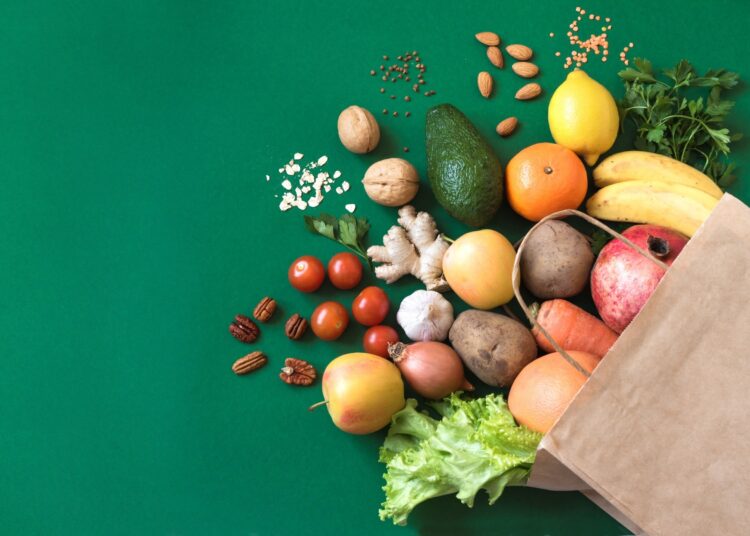 Protocol: Randomised controlled trial of a low plastic diet and lifestyle intervention for adults with cardiometabolic risk factors: the Plastic Exposure Reduction Transforms Health (PERTH) trial – a protocol. Image Credit: Oksana Mizina / Shutterstock
