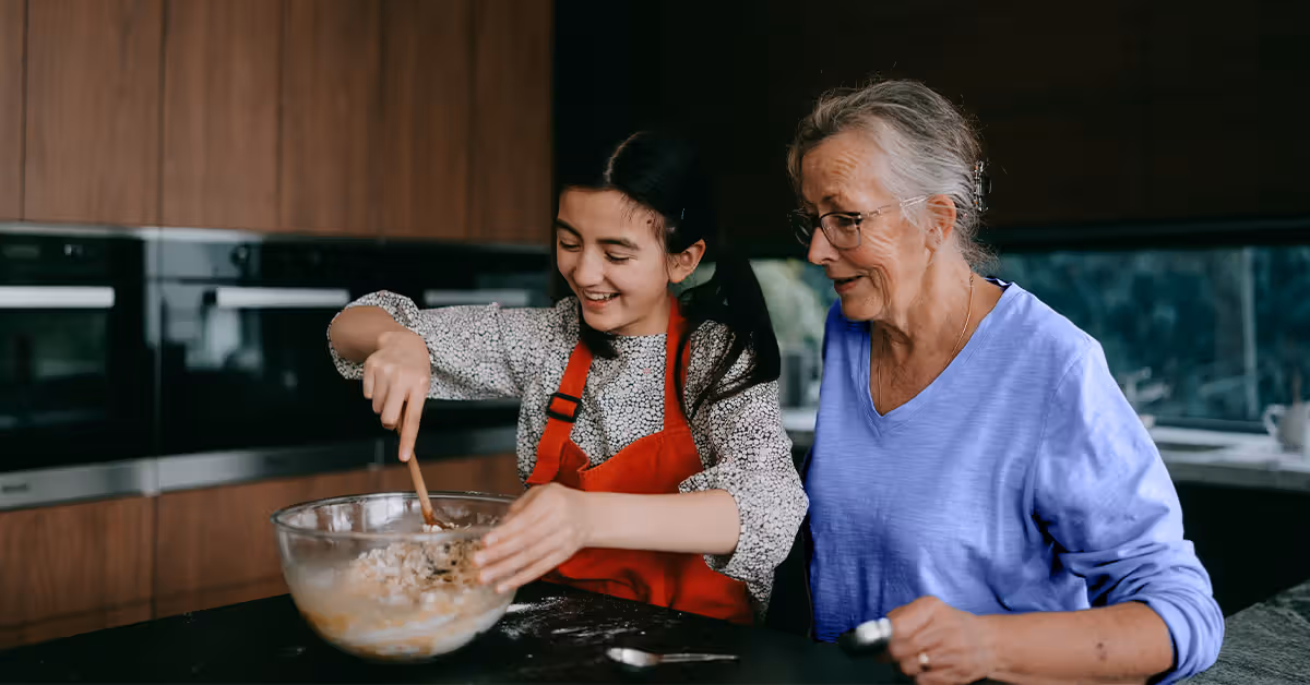 Cuisiner au moins un repas à la maison par semaine pourrait réduire le risque de démence jusqu'à 67 %