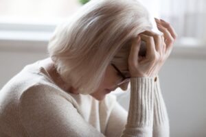 Seniors isolés : un enjeu social encore trop invisible