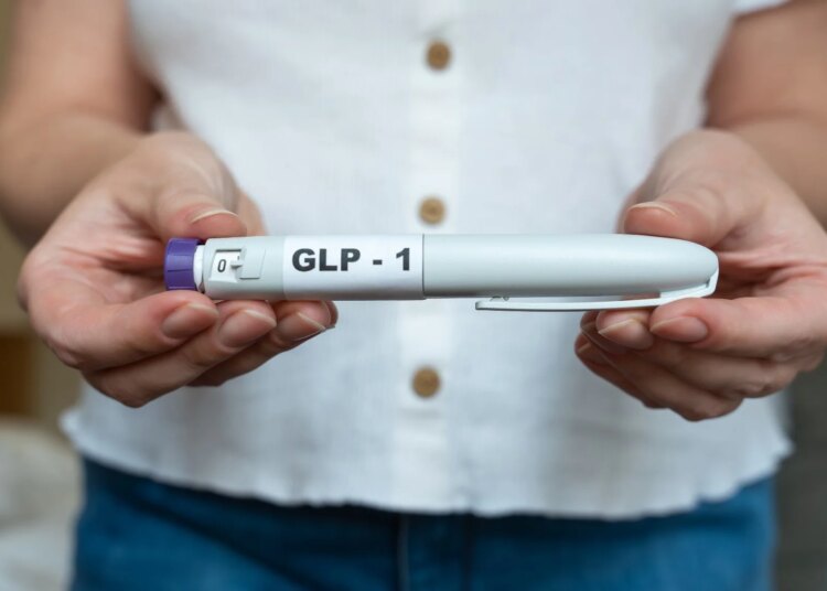 Les patients qui arrêtent les médicaments GLP-1 recommencent souvent ou essaient des alternatives