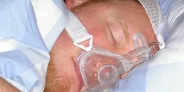 L'apnée du sommeil est plus fréquente chez les anciens joueurs de football qu'on ne le pensait auparavant