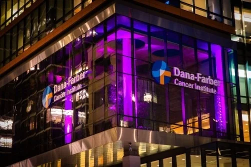 La FDA approuve le daraxonrasib pour le cancer du pancréas métastatique à la suite d'un essai clinique historique dirigé par Dana-Farber