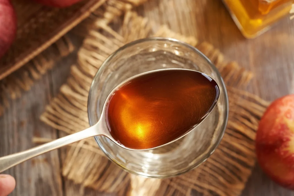 Study: Vinegar beverage consumption improves defecation status in constipation-prone healthy adults: a randomized, double-blind, placebo-controlled trial. Image Credit: Madeleine Steinbach / Shutterstock