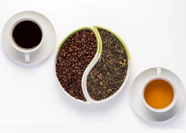 Study: Midlife window: moderate caffeine consumption and reduced dementia risk. Image Credit: Oksana Karuna / Shutterstock