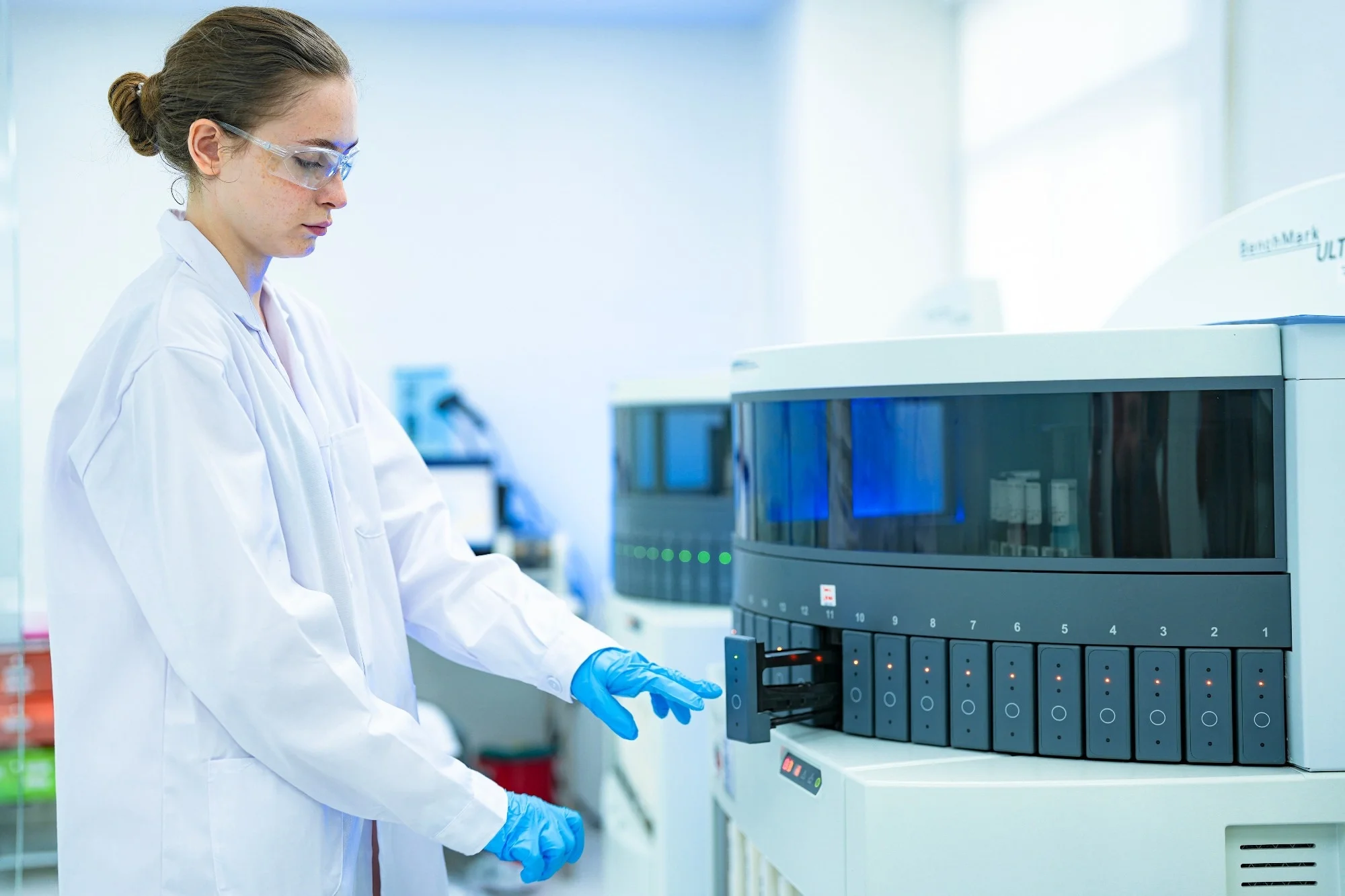Review: Artificial intelligence in biomarker discovery for diseases: diagnostic and therapeutic prospects. Image Credit: ultramansk / Shutterstock