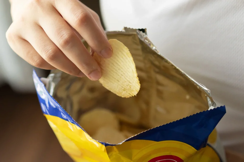 Study: The Nutrition Facts of Comfort Foods in the United States: Results from the Census-Matched Eating in America Study. Image Credit: Kwangmoozaa / Shutterstock