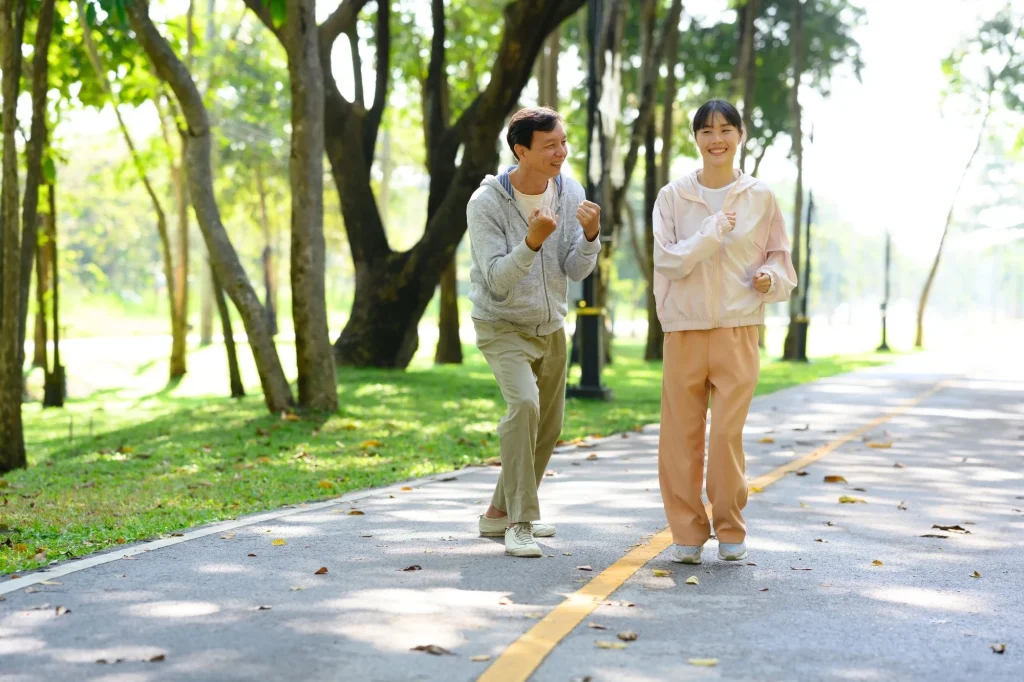Study: Lifestyle factors associated with biofunctional age in a cross-sectional study of adults aged 35 and older. Image Credit: Prathankarnpap / Shutterstock
